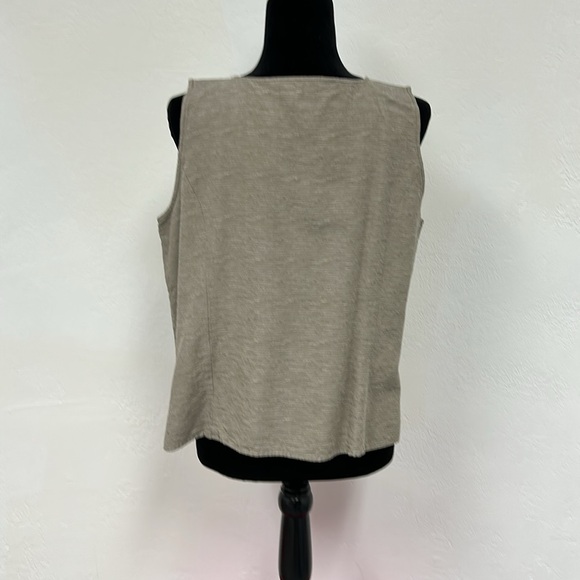 Silk 2-piece tank and jacket - size large and beige in color - by Dialogue - Picture 4 of 9